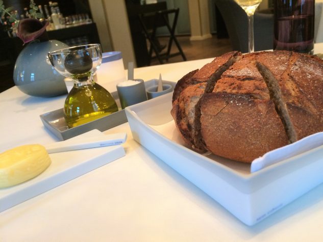 Brot, Butter, Olivenöl