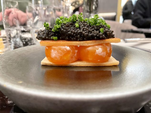Caviar Toast mit confiertem Eigelb nach Jean-Georges Vongerichten