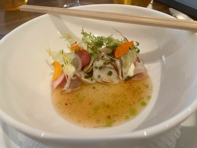 Sashimi vom Kingfish mit Jalapanosud