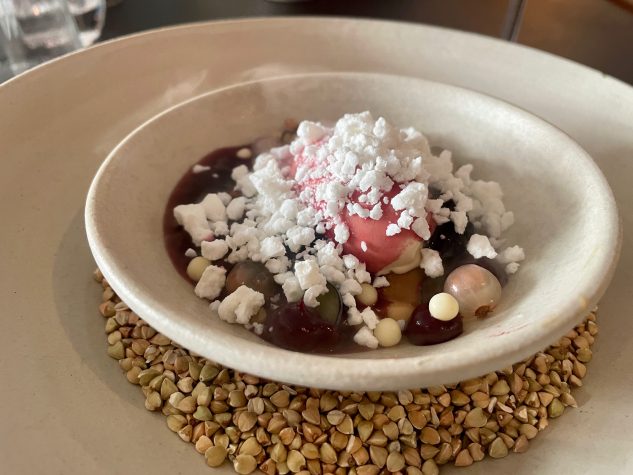 Mädesüß, Buchweizen, Umeboshi, Beeren