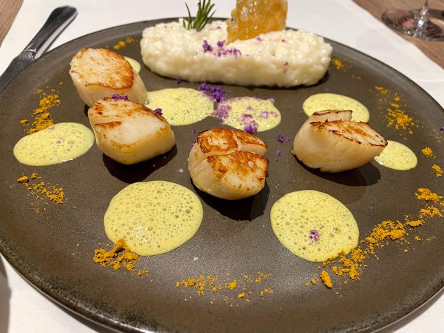 Jakobsmuscheln, leichte Bengali Curry Sauce