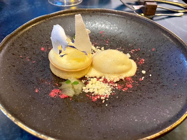 Zitronentarte / Weißes Schokoladen-Miso-Eis & Baiser