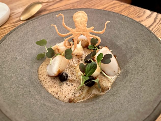 Jakobsmuschel, Knollenziest, schwarzer Knoblauch