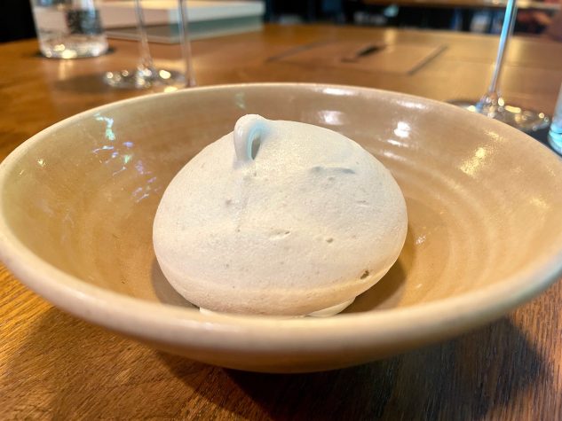 Baiser mit Aromaten, Sauerampfer-Sorbet, Stachelbeere, Verbene