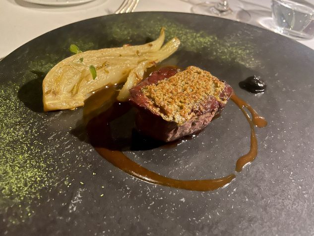 Charolais-Rinderfilet, Fenchel, schwarzer Knoblauch...